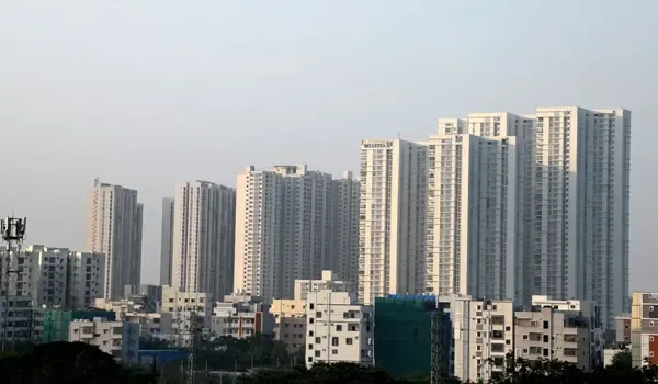 Featured Image of Prestige Under-Construction vs Ready-to-Move Apartments in North Chennai 2026